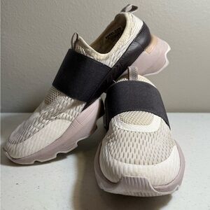 Sorel 8.5 white mesh shoes woman’s slip ons